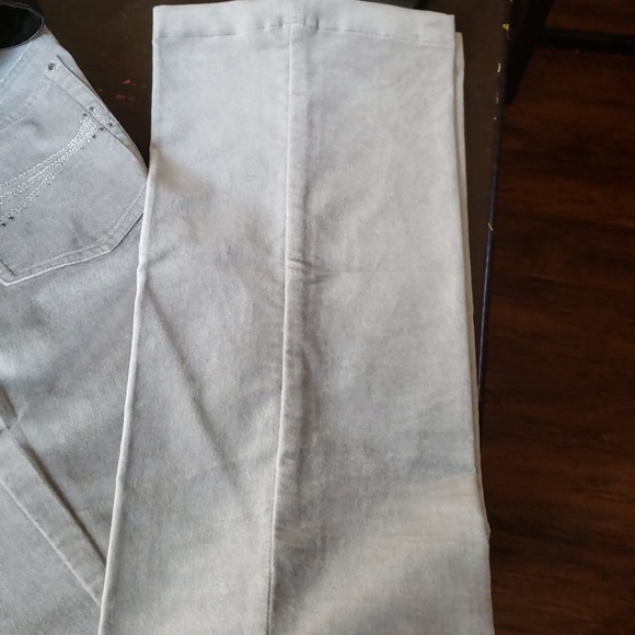 WHBM BRUSHED VELVET PANTS WORN ONCE - Picture 5 of 7
